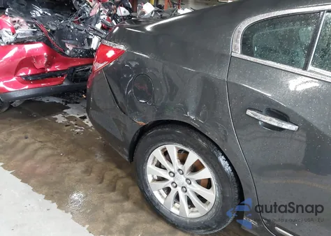 2015 Buick Lacrosse Leather из США, поврежденный, VIN 1G4GB5GR1FF282953